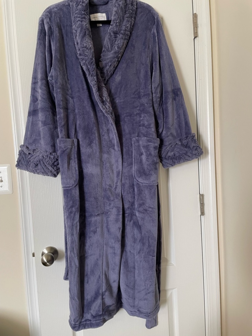 Midnight by Carole Hochman Plush Shawl Collar Long Robe in Periwinkle